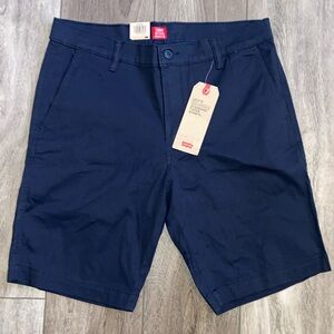 Men’s Navy Levi’s Chino Taper Shorts